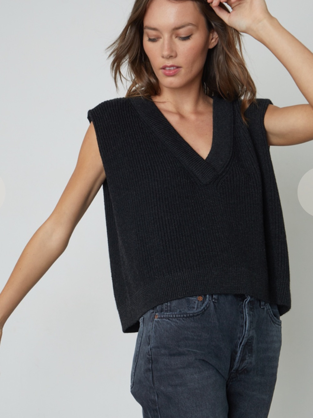 Velvet By Graham & Spencer Leah Sweater Vest Women’s M Black Wool Blend V-Neck
